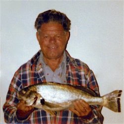 Dad_Spotfin.abt 1982.3.jpg