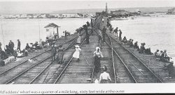 Newport.Pier_1895_1899_1.JPG