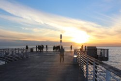 Hermosa_2018.3_Pier.sunset.2.jpg