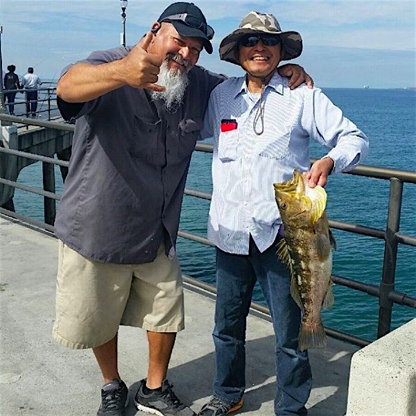 Huntington Beach Pier - Pier Fishing in California