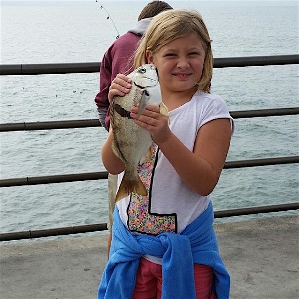 Huntington Beach Pier - Pier Fishing in California