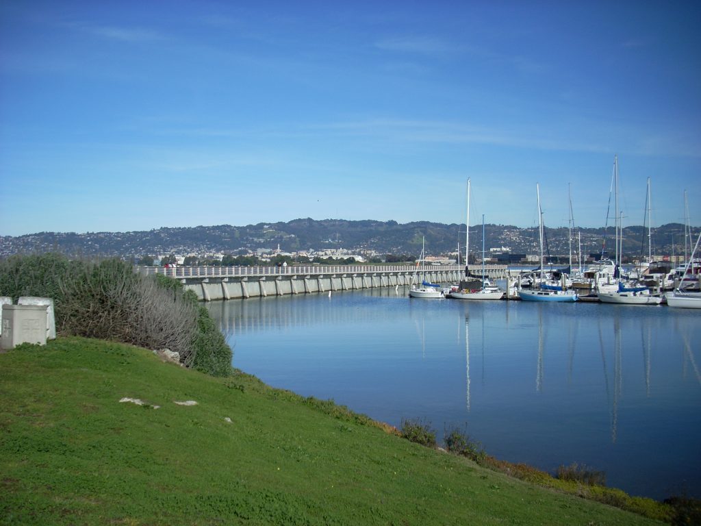 Emeryville.Marina.Pier_2007.1 Pier Fishing in California