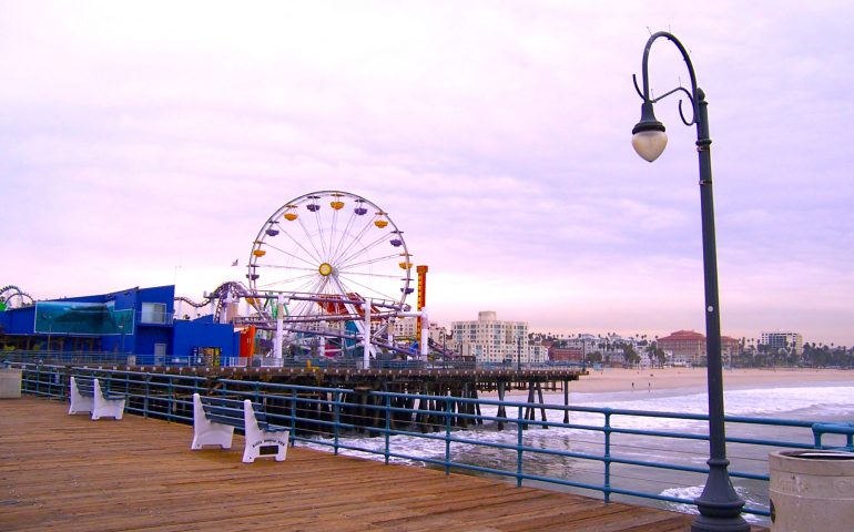 How to Get to the Santa Monica Pier in California