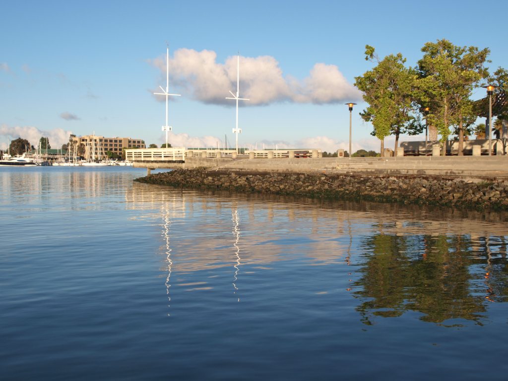 Estuary Park Pier — Oakland Pier Fishing in California