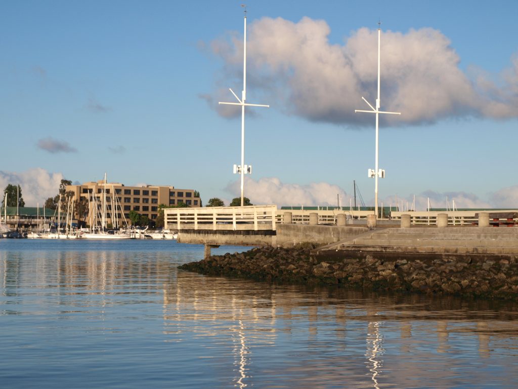 Estuary Park Pier — Oakland Pier Fishing in California